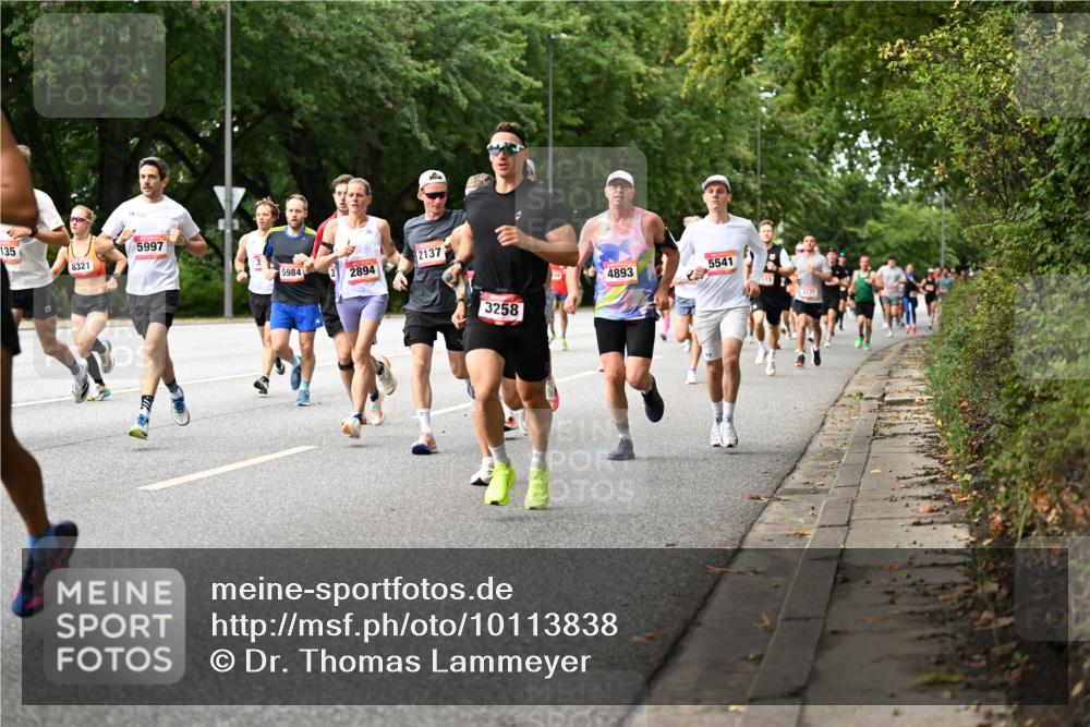 06.09.2026 - CURREX Alsterlauf Dr. Thomas Lammeyer http://msf.ph/oto/10113838 06.09.2026 09:06:09 Laufen 135, 8321, 5997, 2137, 5984, 3, 2894, 5541, 4893, 515, 4277, 3258 meine-sportfotos.de