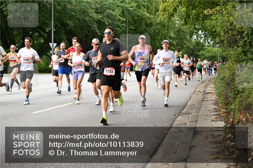 06.09.2026 - CURREX Alsterlauf Dr. Thomas Lammeyer http://msf.ph/oto/10113839 06.09.2026 09:06:09 Laufen 8321, 5997, 5984, 3780, 213, 2894, 3258, 4893, 5541, 4277 meine-sportfotos.de