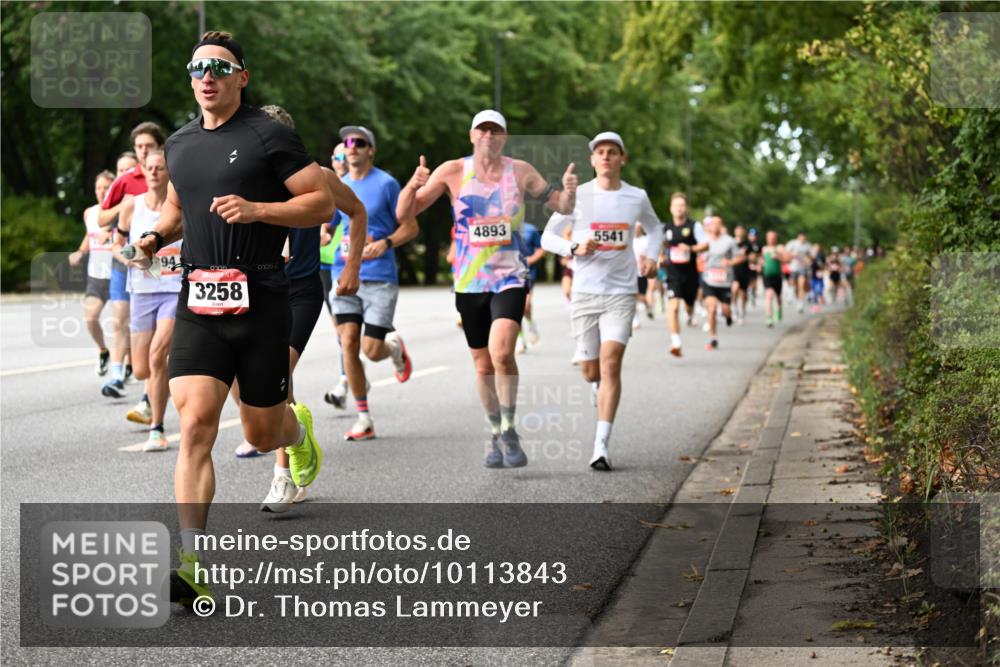 06.09.2026 - CURREX Alsterlauf Dr. Thomas Lammeyer http://msf.ph/oto/10113843 06.09.2026 09:06:10 Laufen 94, 3258, 4893, 5541 meine-sportfotos.de