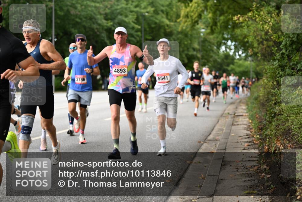 06.09.2026 - CURREX Alsterlauf Dr. Thomas Lammeyer http://msf.ph/oto/10113846 06.09.2026 09:06:10 Laufen 3786, 4893, 5541 meine-sportfotos.de