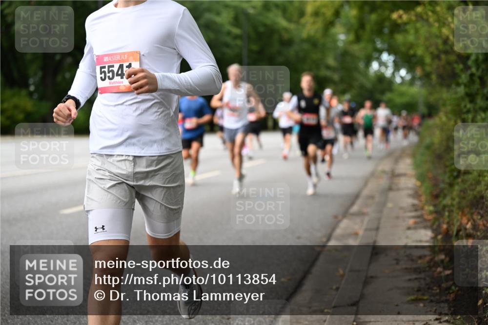 06.09.2026 - CURREX Alsterlauf Dr. Thomas Lammeyer http://msf.ph/oto/10113854 06.09.2026 09:06:11 Laufen 554 meine-sportfotos.de