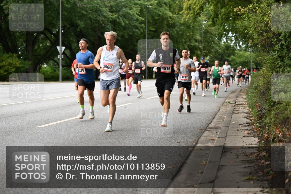 06.09.2026 - CURREX Alsterlauf Dr. Thomas Lammeyer http://msf.ph/oto/10113859 06.09.2026 09:06:12 Laufen 375, 3960, 6381, 4515, 4277, 3714 meine-sportfotos.de