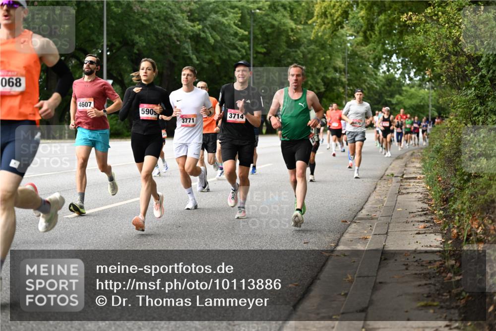 06.09.2026 - CURREX Alsterlauf Dr. Thomas Lammeyer http://msf.ph/oto/10113886 06.09.2026 09:06:16 Laufen 068, 4607, 590, 3714, 3771 meine-sportfotos.de