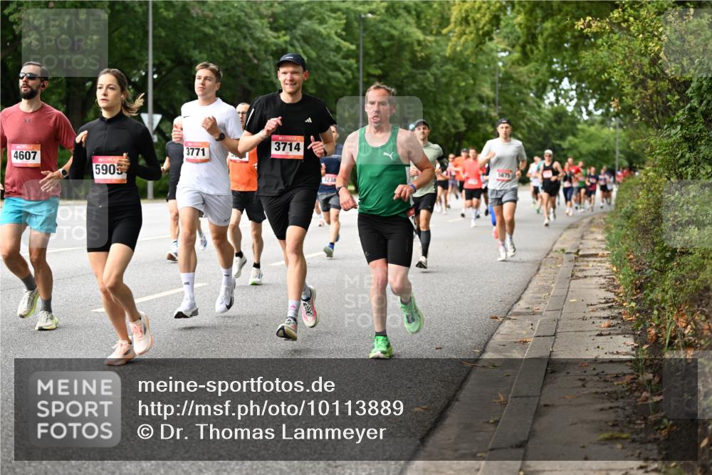 06.09.2026 - CURREX Alsterlauf Dr. Thomas Lammeyer http://msf.ph/oto/10113889 06.09.2026 09:06:17 Laufen 3771, 4607, 5905, 3714, 3238, 5675 meine-sportfotos.de