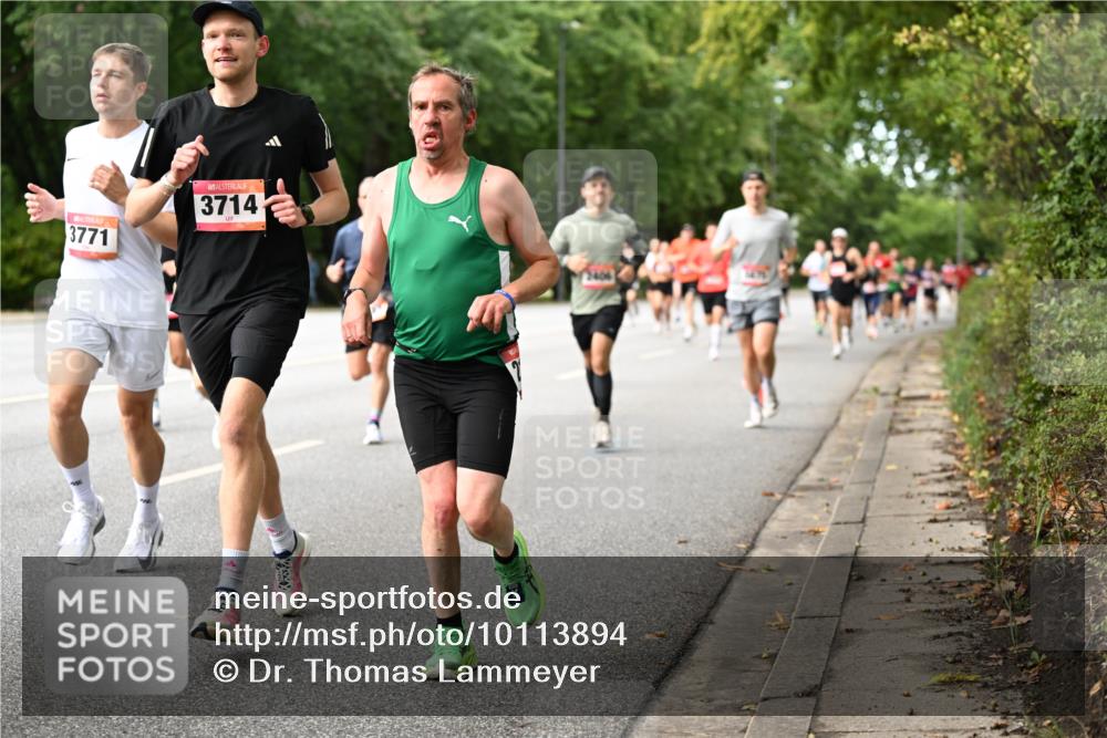 06.09.2026 - CURREX Alsterlauf Dr. Thomas Lammeyer http://msf.ph/oto/10113894 06.09.2026 09:06:17 Laufen 3771, 3714, 2406 meine-sportfotos.de