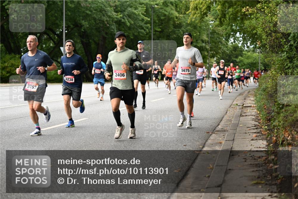 06.09.2026 - CURREX Alsterlauf Dr. Thomas Lammeyer http://msf.ph/oto/10113901 06.09.2026 09:06:18 Laufen 3753, 3238, 2610, 2245, 2406, 5675 meine-sportfotos.de