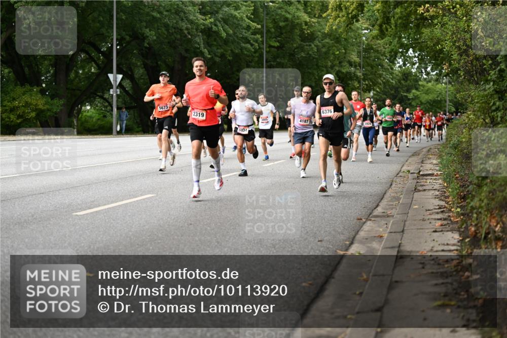 06.09.2026 - CURREX Alsterlauf Dr. Thomas Lammeyer http://msf.ph/oto/10113920 06.09.2026 09:06:21 Laufen 6233, 5673, 2319, 3905, 4187, 5034, 6376, 4928 meine-sportfotos.de