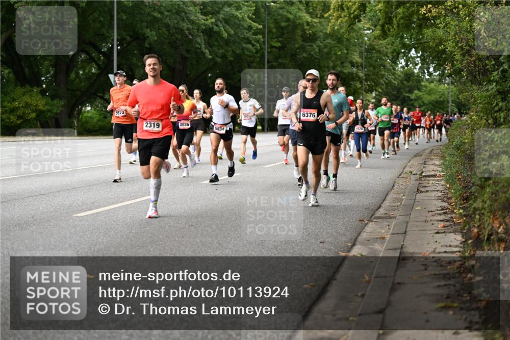 06.09.2026 - CURREX Alsterlauf Dr. Thomas Lammeyer http://msf.ph/oto/10113924 06.09.2026 09:06:22 Laufen 563, 2319, 8036, 5034, 390, 6376, 4928 meine-sportfotos.de