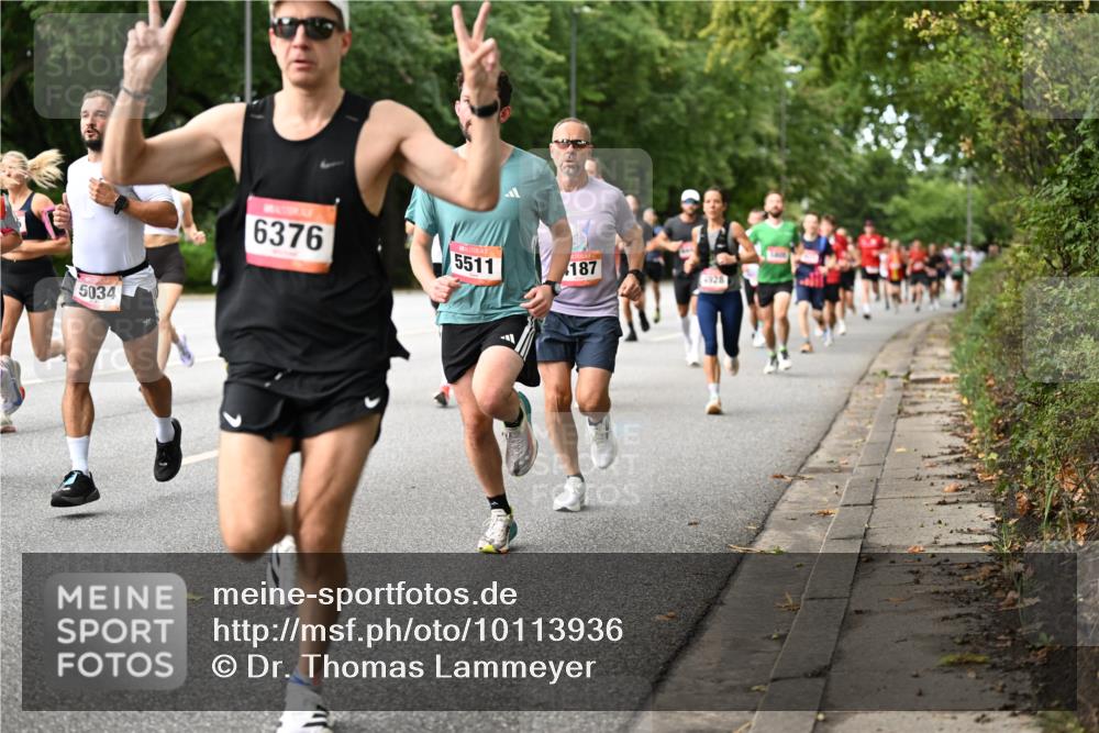 06.09.2026 - CURREX Alsterlauf Dr. Thomas Lammeyer http://msf.ph/oto/10113936 06.09.2026 09:06:24 Laufen 5034, 6376, 5511, 187, 4928 meine-sportfotos.de
