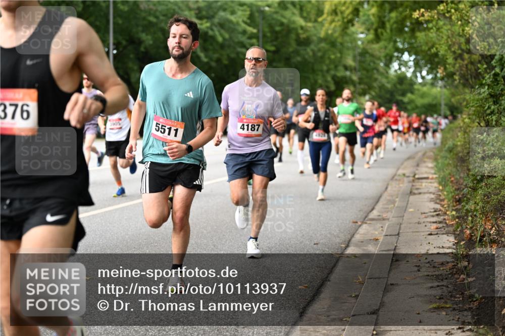 06.09.2026 - CURREX Alsterlauf Dr. Thomas Lammeyer http://msf.ph/oto/10113937 06.09.2026 09:06:24 Laufen 376, 5511, 4187 meine-sportfotos.de