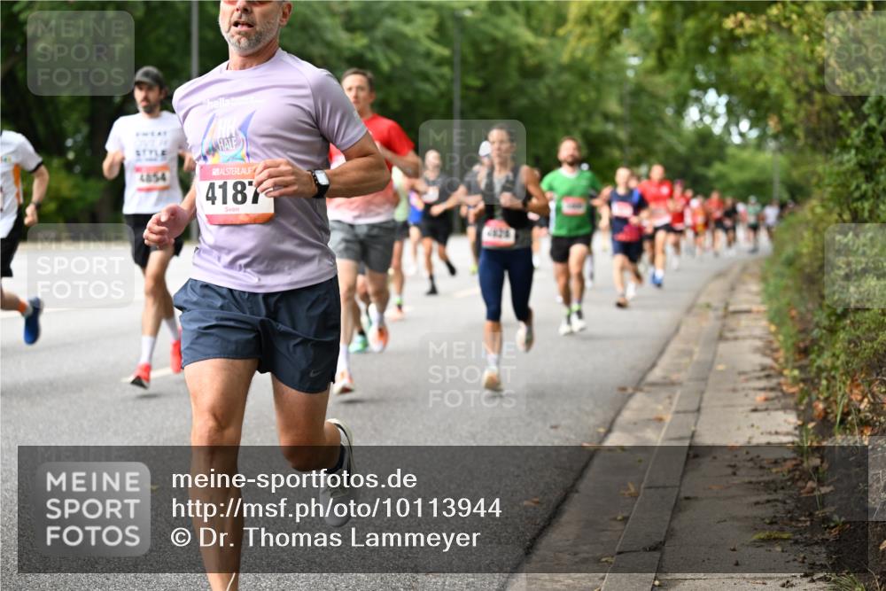 06.09.2026 - CURREX Alsterlauf Dr. Thomas Lammeyer http://msf.ph/oto/10113944 06.09.2026 09:06:25 Laufen 4854, 4187 meine-sportfotos.de