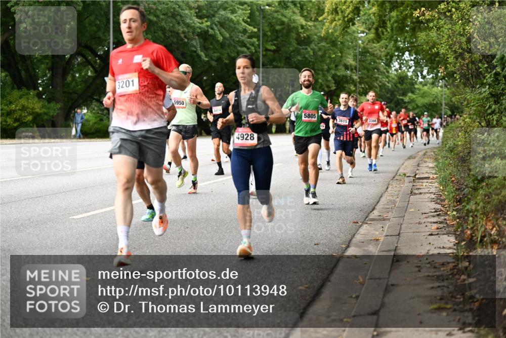06.09.2026 - CURREX Alsterlauf Dr. Thomas Lammeyer http://msf.ph/oto/10113948 06.09.2026 09:06:25 Laufen 3201, 5950, 3404, 4928, 5805, 3366, 3615 meine-sportfotos.de