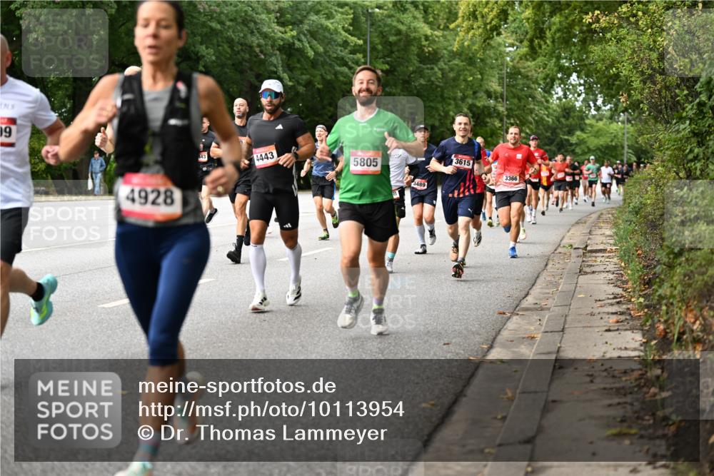 06.09.2026 - CURREX Alsterlauf Dr. Thomas Lammeyer http://msf.ph/oto/10113954 06.09.2026 09:06:26 Laufen 99, 4928, 443, 0, 4443, 5805, 3489, 3615, 3366 meine-sportfotos.de