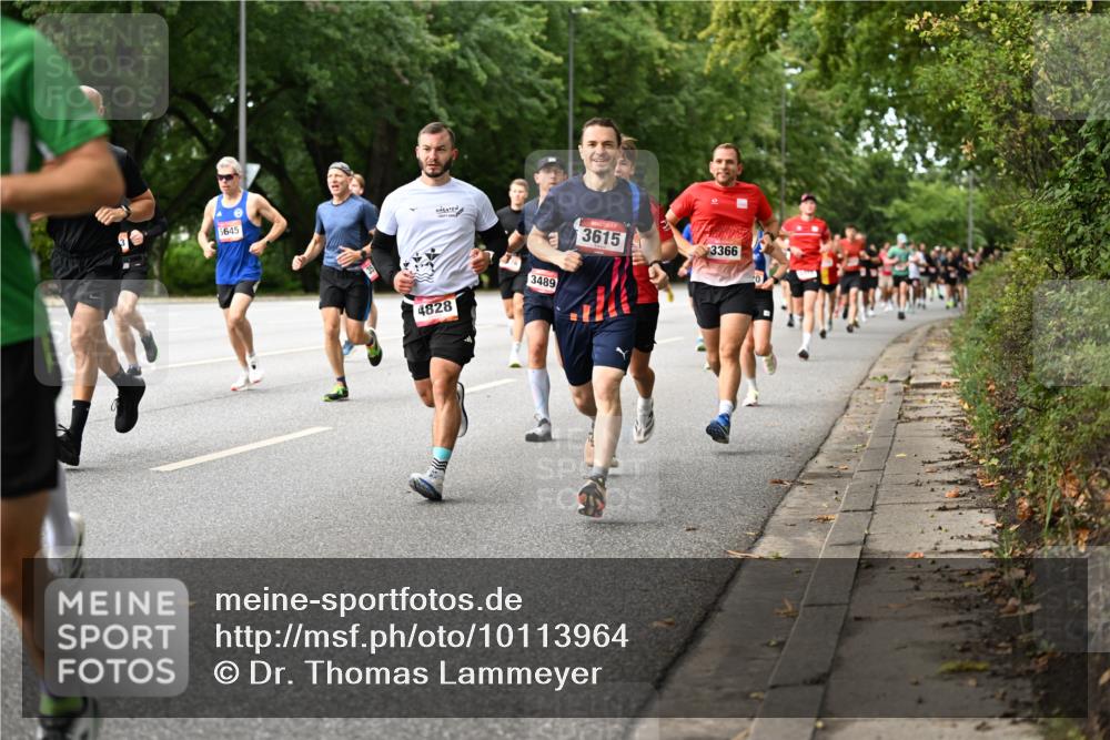 06.09.2026 - CURREX Alsterlauf Dr. Thomas Lammeyer http://msf.ph/oto/10113964 06.09.2026 09:06:28 Laufen 5645, 4828, 3489, 3615, 3366 meine-sportfotos.de