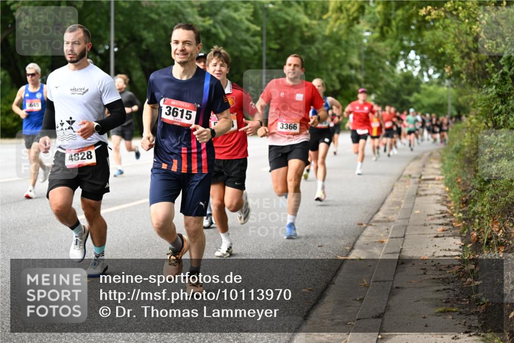 06.09.2026 - CURREX Alsterlauf Dr. Thomas Lammeyer http://msf.ph/oto/10113970 06.09.2026 09:06:29 Laufen 5645, 2026, 3615, 3366, 4828 meine-sportfotos.de