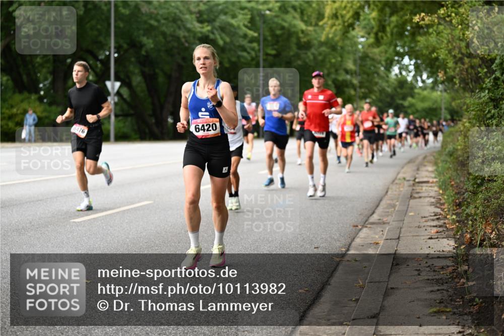 06.09.2026 - CURREX Alsterlauf Dr. Thomas Lammeyer http://msf.ph/oto/10113982 06.09.2026 09:06:30 Laufen 6476, 6420 meine-sportfotos.de