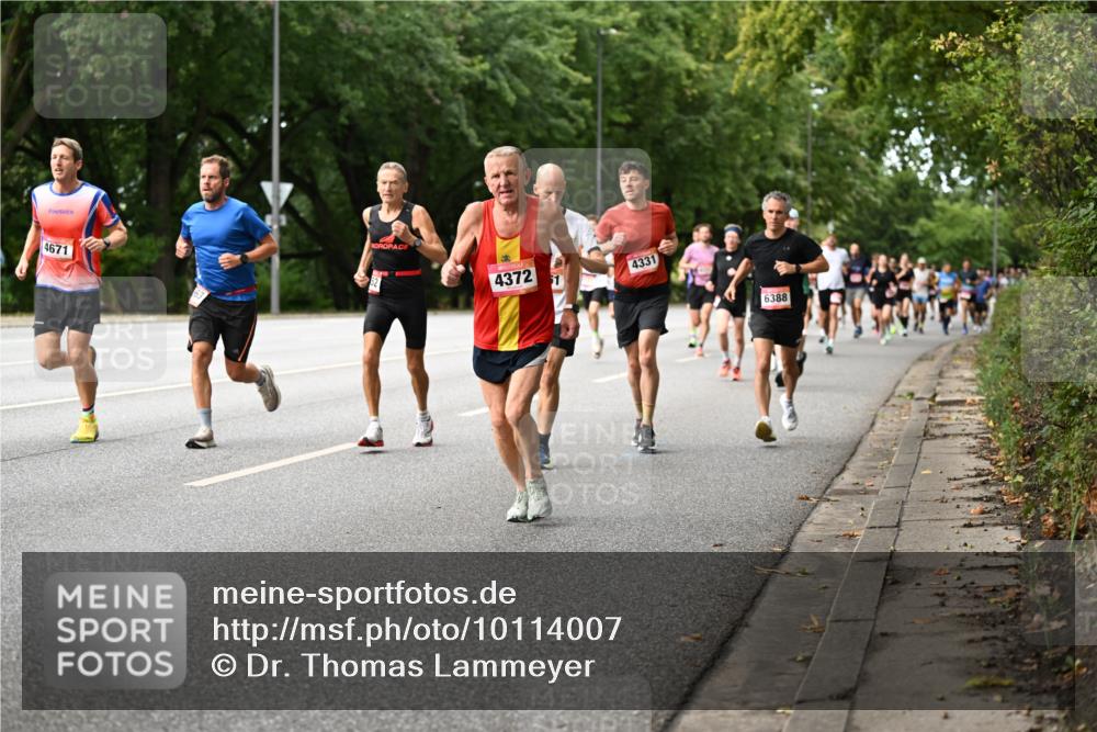 06.09.2026 - CURREX Alsterlauf Dr. Thomas Lammeyer http://msf.ph/oto/10114007 06.09.2026 09:06:34 Laufen 4671, 4372, 1, 4331, 6388 meine-sportfotos.de