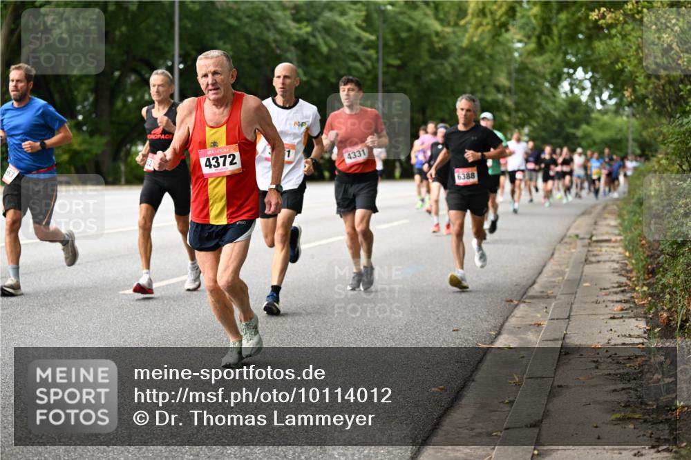 06.09.2026 - CURREX Alsterlauf Dr. Thomas Lammeyer http://msf.ph/oto/10114012 06.09.2026 09:06:35 Laufen 63, 4372, 1, 4331, 6388 meine-sportfotos.de