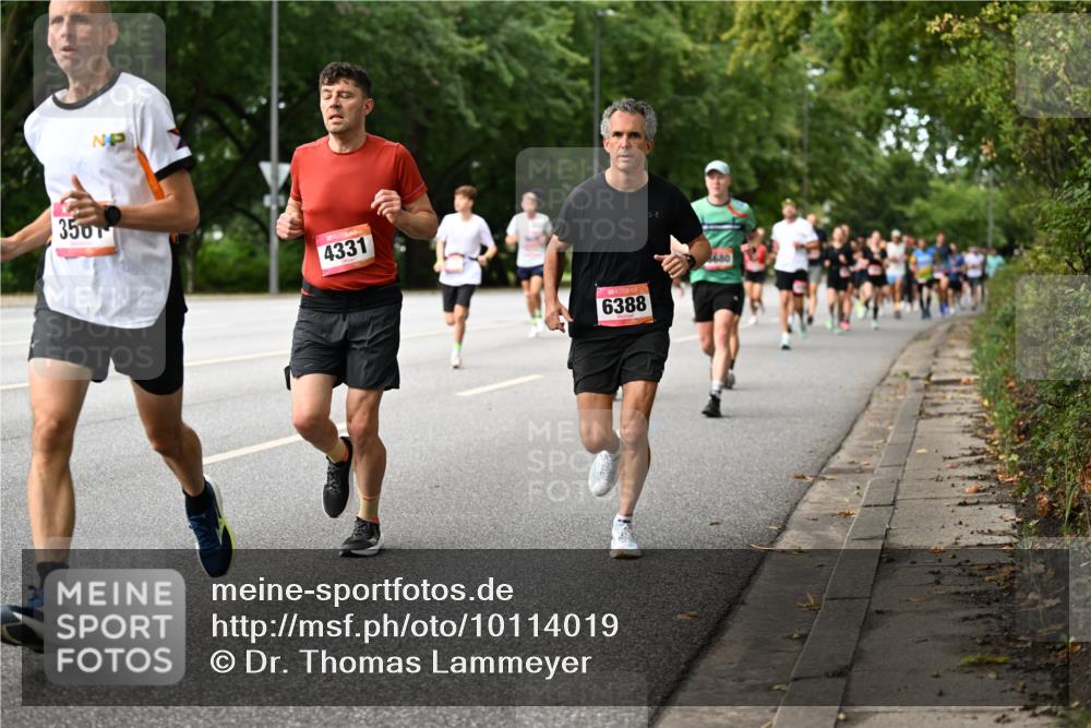 06.09.2026 - CURREX Alsterlauf Dr. Thomas Lammeyer http://msf.ph/oto/10114019 06.09.2026 09:06:36 Laufen 350, 4331, 6388, 680 meine-sportfotos.de
