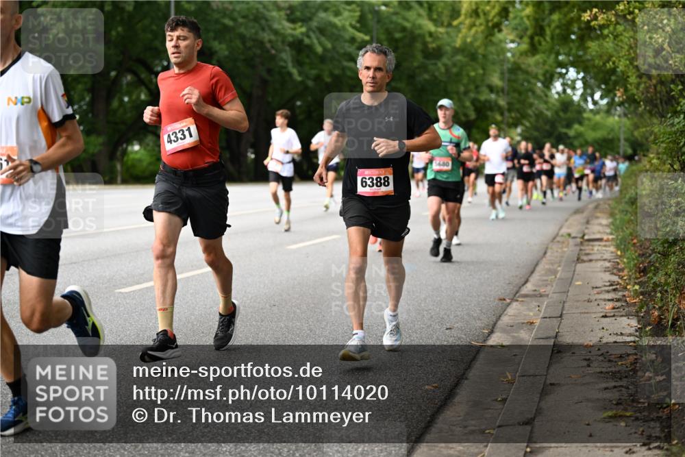 06.09.2026 - CURREX Alsterlauf Dr. Thomas Lammeyer http://msf.ph/oto/10114020 06.09.2026 09:06:36 Laufen 4331, 6388, 5680 meine-sportfotos.de