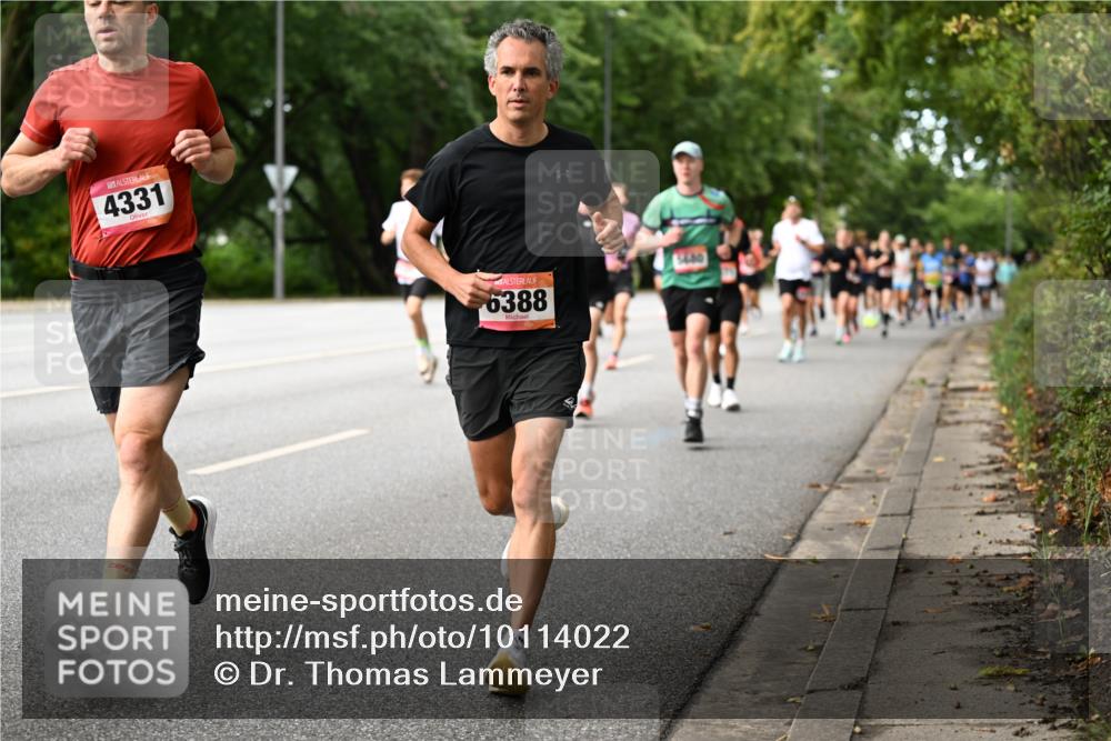 06.09.2026 - CURREX Alsterlauf Dr. Thomas Lammeyer http://msf.ph/oto/10114022 06.09.2026 09:06:36 Laufen 4331, 6388, 5680 meine-sportfotos.de