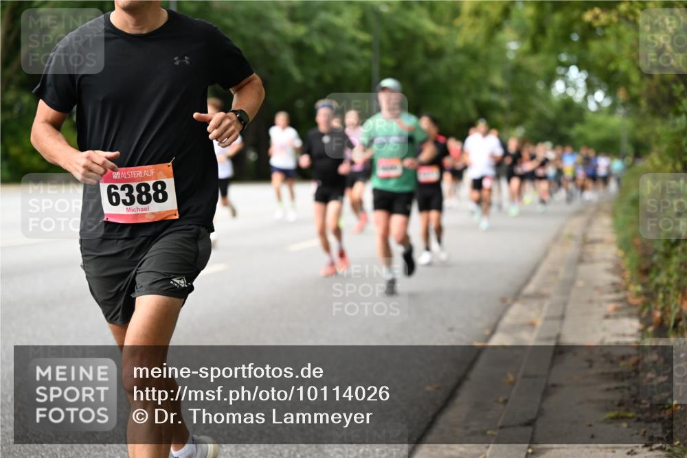 06.09.2026 - CURREX Alsterlauf Dr. Thomas Lammeyer http://msf.ph/oto/10114026 06.09.2026 09:06:37 Laufen 6388 meine-sportfotos.de