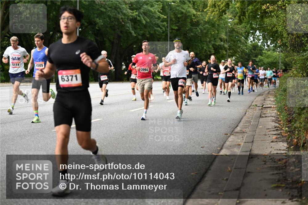 06.09.2026 - CURREX Alsterlauf Dr. Thomas Lammeyer http://msf.ph/oto/10114043 06.09.2026 09:06:39 Laufen 5114, 4505, 6371, 6102, 3994, 5874, 8249, 8233 meine-sportfotos.de