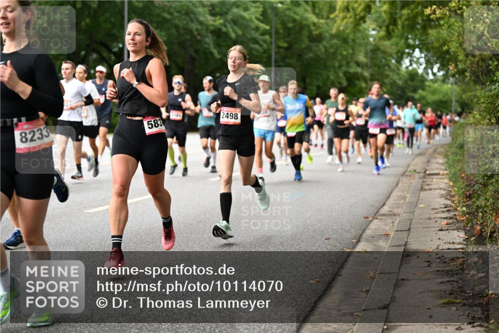 06.09.2026 - CURREX Alsterlauf Dr. Thomas Lammeyer http://msf.ph/oto/10114070 06.09.2026 09:06:43 Laufen 8233, 583, 2498 meine-sportfotos.de