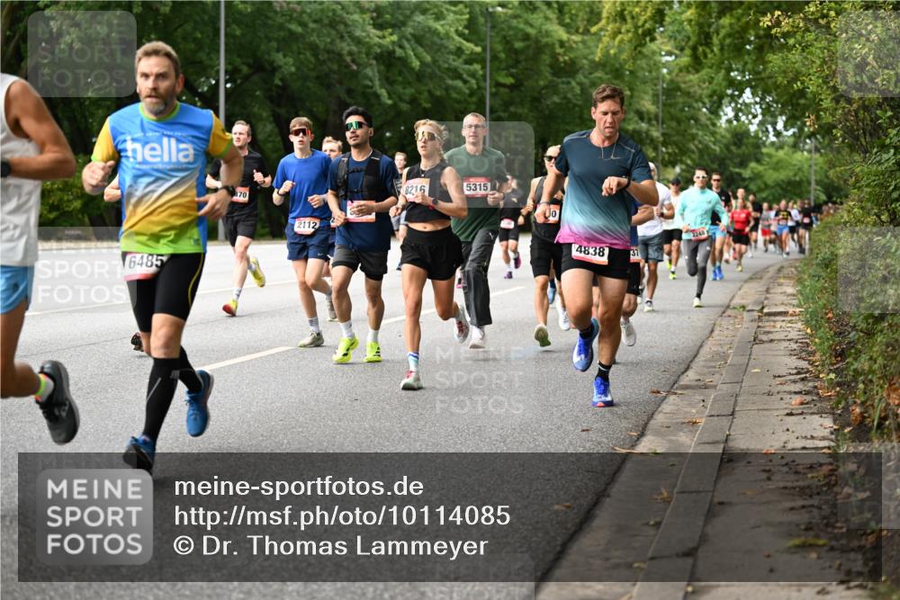 06.09.2026 - CURREX Alsterlauf Dr. Thomas Lammeyer http://msf.ph/oto/10114085 06.09.2026 09:06:46 Laufen 6485, 870, 2112, 8216, 5315, 4838, 2248, 37 meine-sportfotos.de