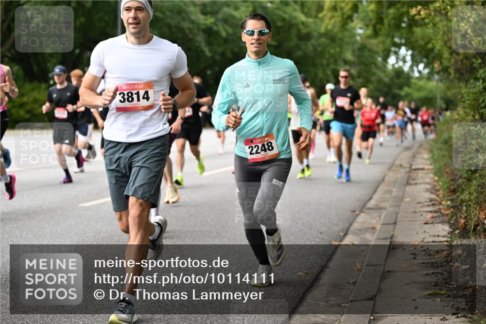 06.09.2026 - CURREX Alsterlauf Dr. Thomas Lammeyer http://msf.ph/oto/10114111 06.09.2026 09:06:50 Laufen 3814, 2248 meine-sportfotos.de