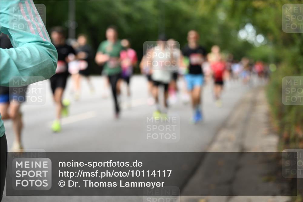 06.09.2026 - CURREX Alsterlauf Dr. Thomas Lammeyer http://msf.ph/oto/10114117 06.09.2026 09:06:51 Laufen  meine-sportfotos.de