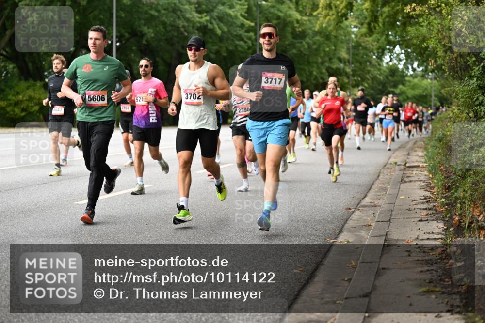 06.09.2026 - CURREX Alsterlauf Dr. Thomas Lammeyer http://msf.ph/oto/10114122 06.09.2026 09:06:51 Laufen 6047, 5606, 1767, 521, 370, 2398, 3717 meine-sportfotos.de