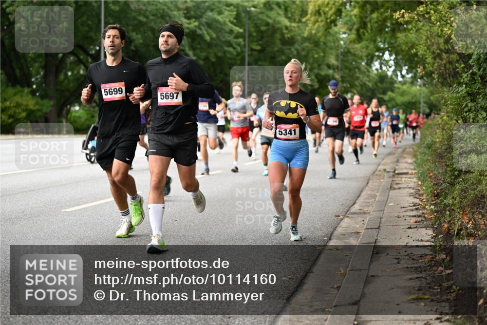 06.09.2026 - CURREX Alsterlauf Dr. Thomas Lammeyer http://msf.ph/oto/10114160 06.09.2026 09:06:57 Laufen 5699, 5697, 149, 5341 meine-sportfotos.de