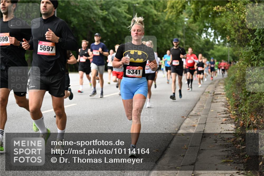 06.09.2026 - CURREX Alsterlauf Dr. Thomas Lammeyer http://msf.ph/oto/10114164 06.09.2026 09:06:58 Laufen 699, 5697, 5341 meine-sportfotos.de
