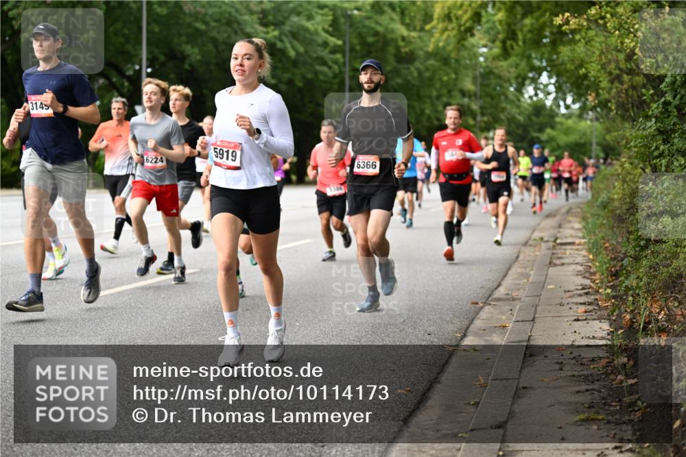 06.09.2026 - CURREX Alsterlauf Dr. Thomas Lammeyer http://msf.ph/oto/10114173 06.09.2026 09:06:59 Laufen 3145, 6224, 5919, 6366 meine-sportfotos.de