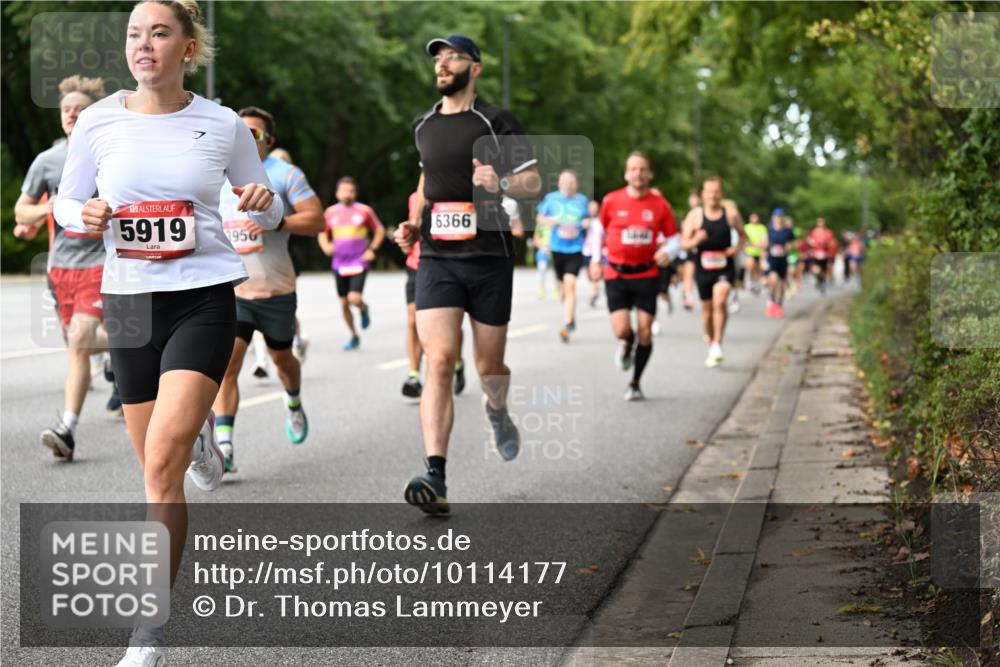 06.09.2026 - CURREX Alsterlauf Dr. Thomas Lammeyer http://msf.ph/oto/10114177 06.09.2026 09:07:00 Laufen 5919, 1956, 6366 meine-sportfotos.de