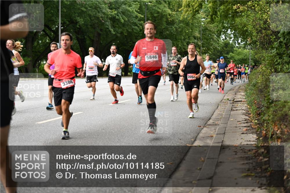 06.09.2026 - CURREX Alsterlauf Dr. Thomas Lammeyer http://msf.ph/oto/10114185 06.09.2026 09:07:01 Laufen 3386, 4862, 2563, 255, 5846, 5230, 2054 meine-sportfotos.de