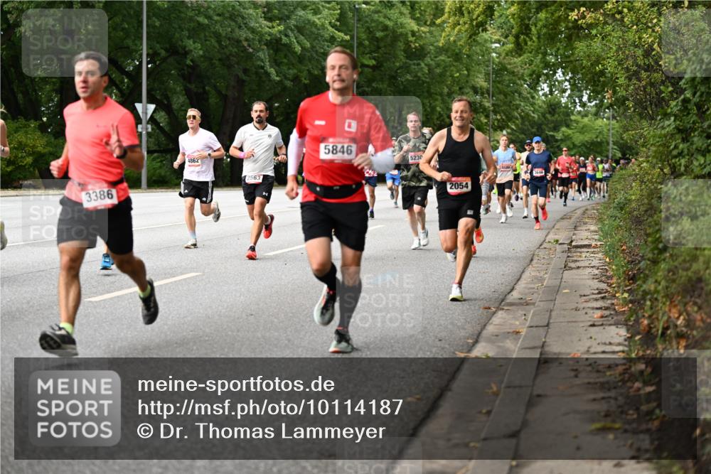06.09.2026 - CURREX Alsterlauf Dr. Thomas Lammeyer http://msf.ph/oto/10114187 06.09.2026 09:07:01 Laufen 3386, 4862, 2563, 5846, 5230, 2054, 4586, 3646 meine-sportfotos.de