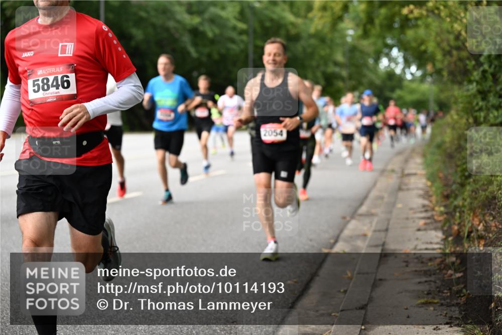 06.09.2026 - CURREX Alsterlauf Dr. Thomas Lammeyer http://msf.ph/oto/10114193 06.09.2026 09:07:02 Laufen 5846, 2054 meine-sportfotos.de