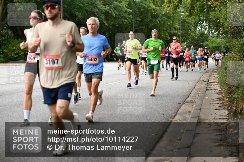 06.09.2026 - CURREX Alsterlauf Dr. Thomas Lammeyer http://msf.ph/oto/10114227 06.09.2026 09:07:08 Laufen 5402, 563, 3197, 4970, 2953, 5175, 6123 meine-sportfotos.de