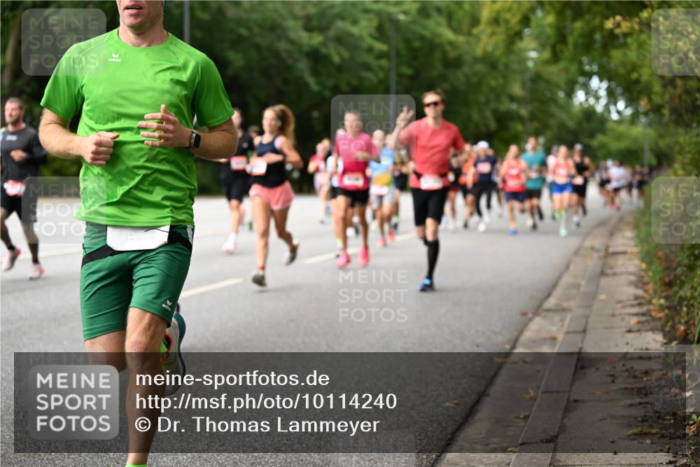 06.09.2026 - CURREX Alsterlauf Dr. Thomas Lammeyer http://msf.ph/oto/10114240 06.09.2026 09:07:10 Laufen  meine-sportfotos.de