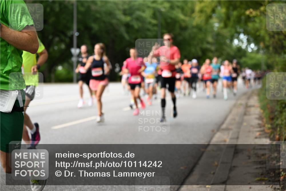 06.09.2026 - CURREX Alsterlauf Dr. Thomas Lammeyer http://msf.ph/oto/10114242 06.09.2026 09:07:10 Laufen  meine-sportfotos.de