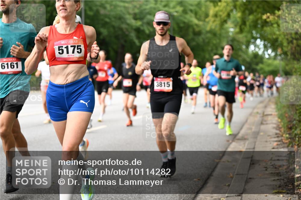 06.09.2026 - CURREX Alsterlauf Dr. Thomas Lammeyer http://msf.ph/oto/10114282 06.09.2026 09:07:16 Laufen 6161, 5175, 3815 meine-sportfotos.de