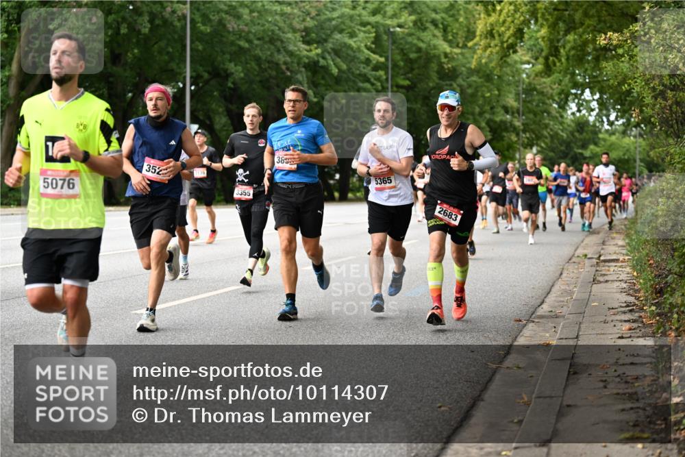 06.09.2026 - CURREX Alsterlauf Dr. Thomas Lammeyer http://msf.ph/oto/10114307 06.09.2026 09:07:20 Laufen 5076, 352, 2139, 3355, 38, 5365, 2683, 51 meine-sportfotos.de