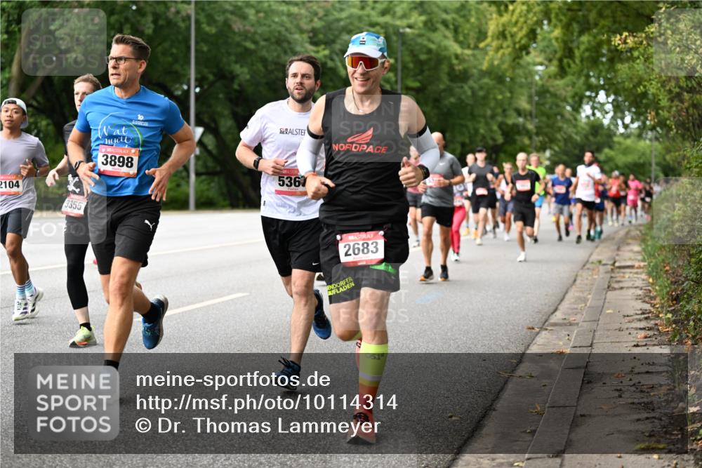 06.09.2026 - CURREX Alsterlauf Dr. Thomas Lammeyer http://msf.ph/oto/10114314 06.09.2026 09:07:21 Laufen 2104, 3355, 3898, 10, 5367, 2683, 1 meine-sportfotos.de