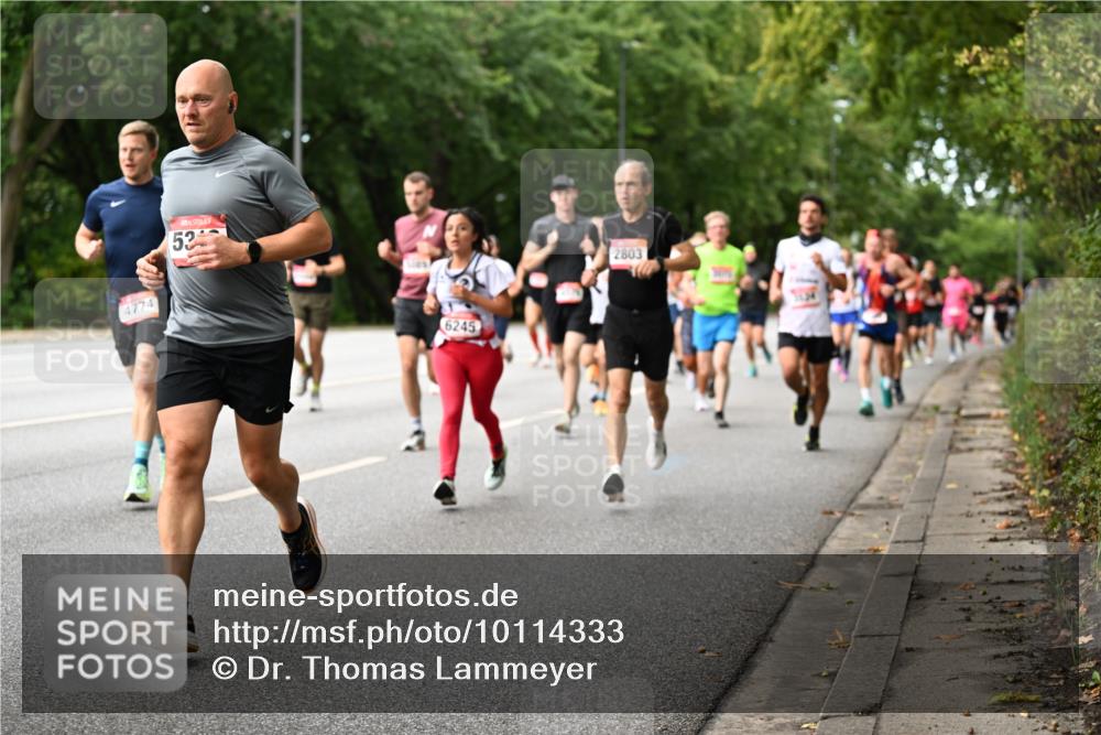 06.09.2026 - CURREX Alsterlauf Dr. Thomas Lammeyer http://msf.ph/oto/10114333 06.09.2026 09:07:24 Laufen 4774, 53, 6245, 2803 meine-sportfotos.de