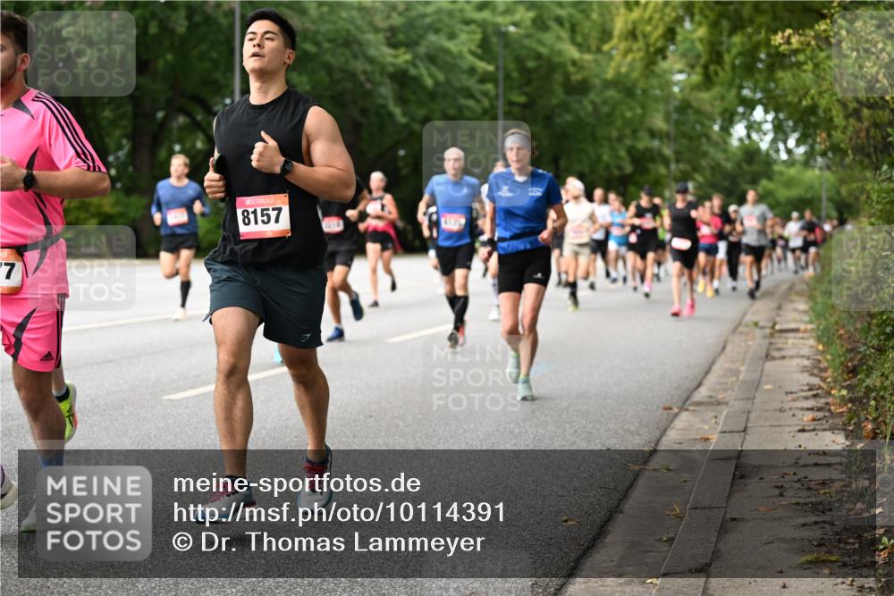 06.09.2026 - CURREX Alsterlauf Dr. Thomas Lammeyer http://msf.ph/oto/10114391 06.09.2026 09:07:32 Laufen 8157 meine-sportfotos.de