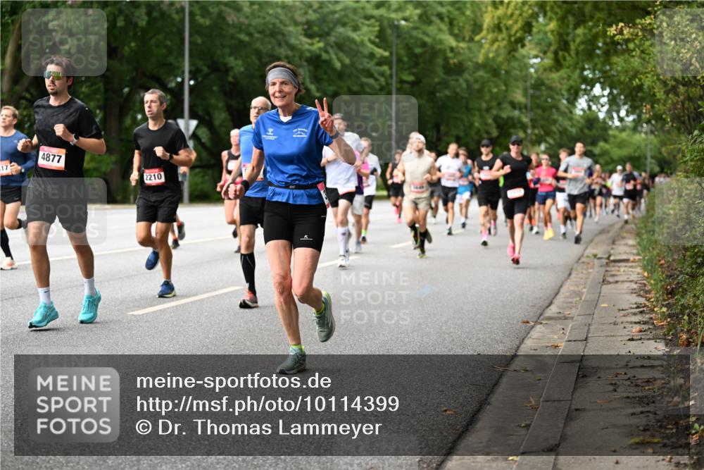 06.09.2026 - CURREX Alsterlauf Dr. Thomas Lammeyer http://msf.ph/oto/10114399 06.09.2026 09:07:34 Laufen 17, 4877, 2210 meine-sportfotos.de