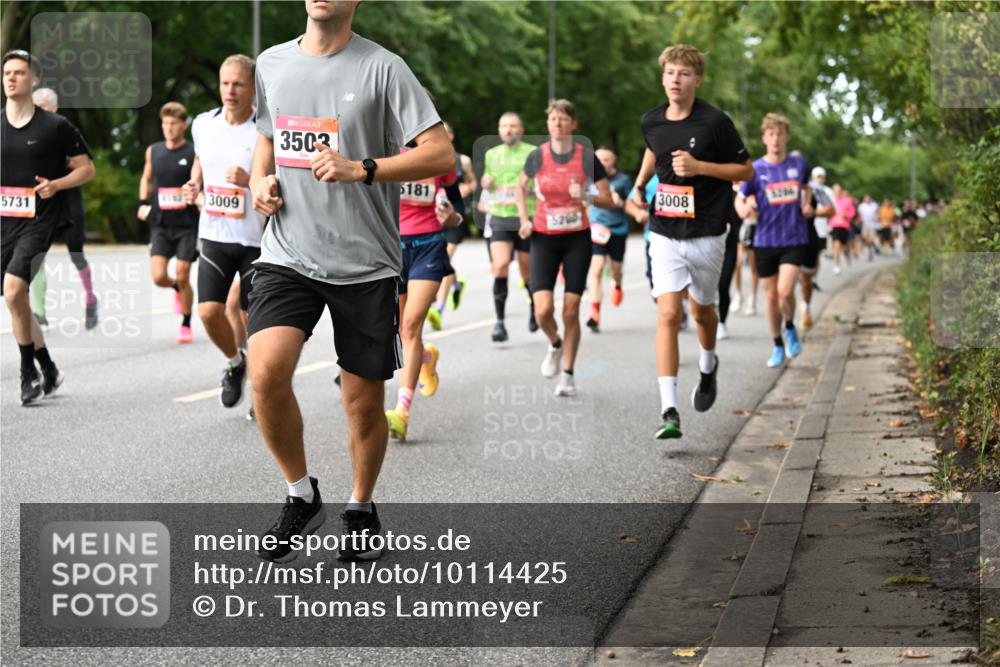 06.09.2026 - CURREX Alsterlauf Dr. Thomas Lammeyer http://msf.ph/oto/10114425 06.09.2026 09:07:39 Laufen 3009, 5731, 3503, 5181, 3008, 5200 meine-sportfotos.de