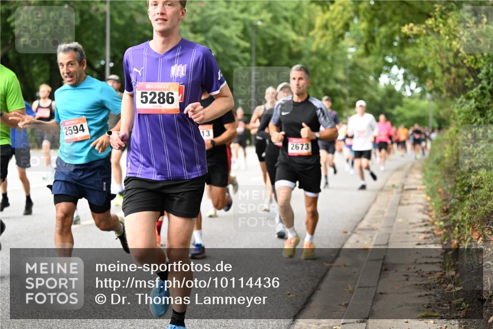 06.09.2026 - CURREX Alsterlauf Dr. Thomas Lammeyer http://msf.ph/oto/10114436 06.09.2026 09:07:41 Laufen 2594, 5286, 13, 2673 meine-sportfotos.de